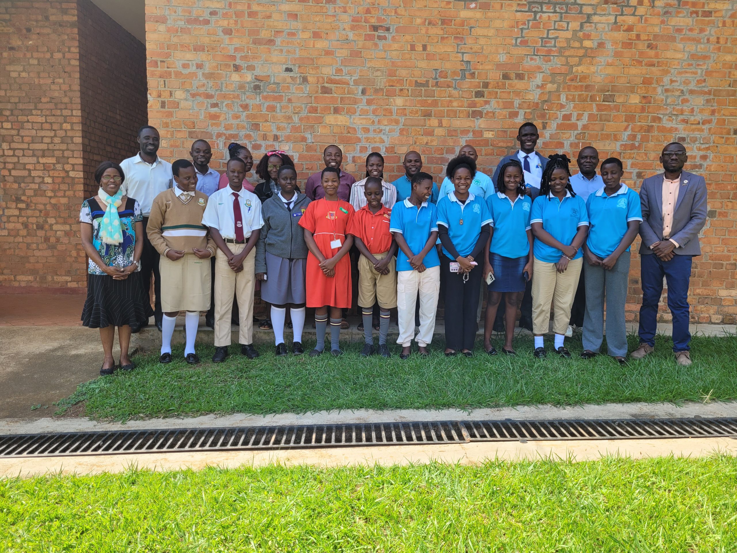 UniK Disseminates Findings from the 2025 Service Learning School Support Project
